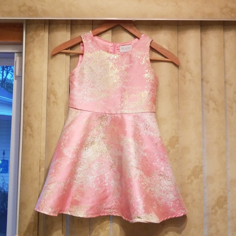 Girls dress
